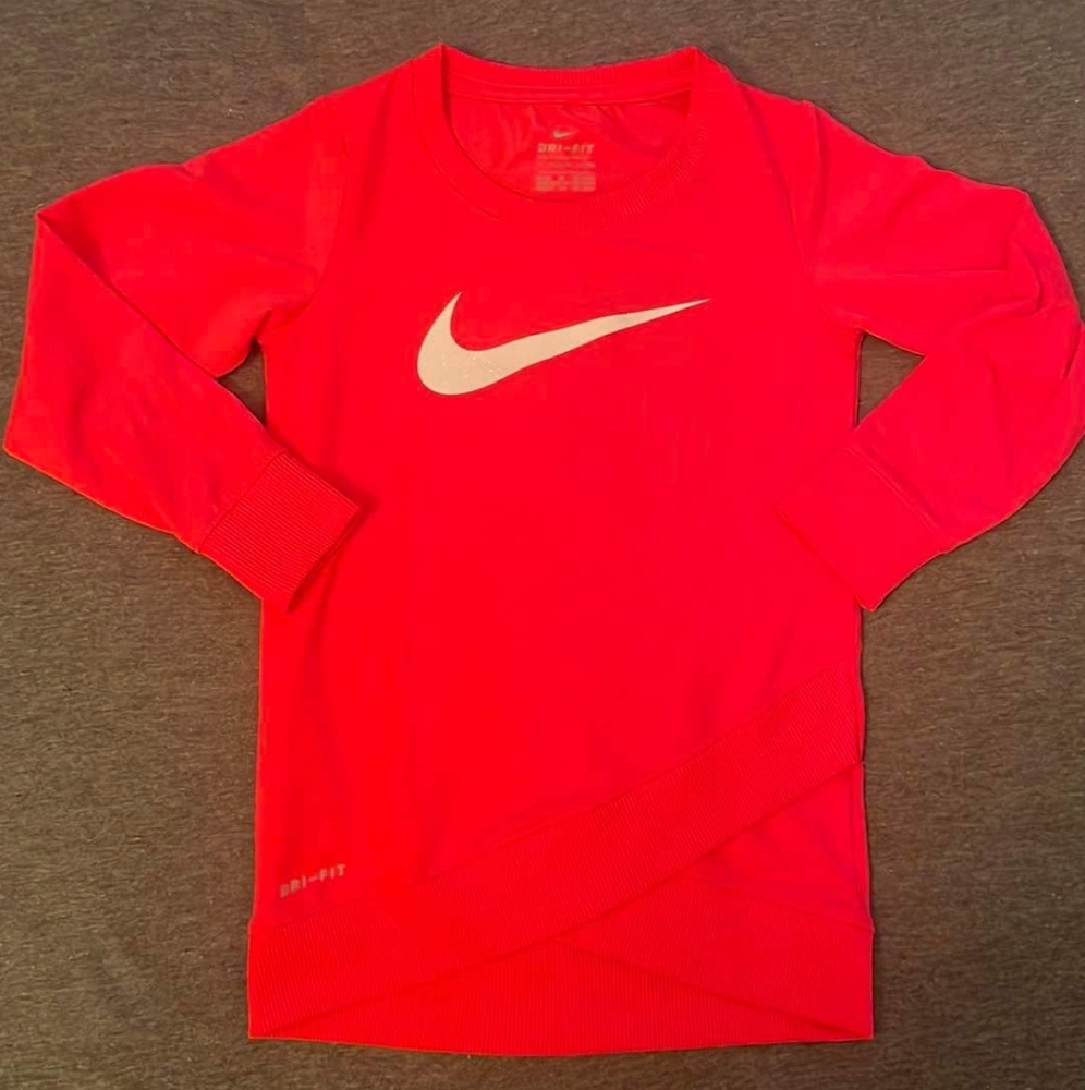 Nike tee shirt